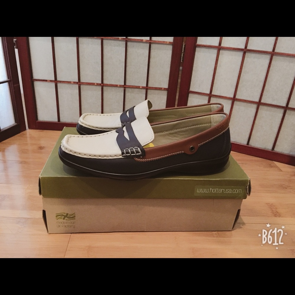 Shoes size 8.5